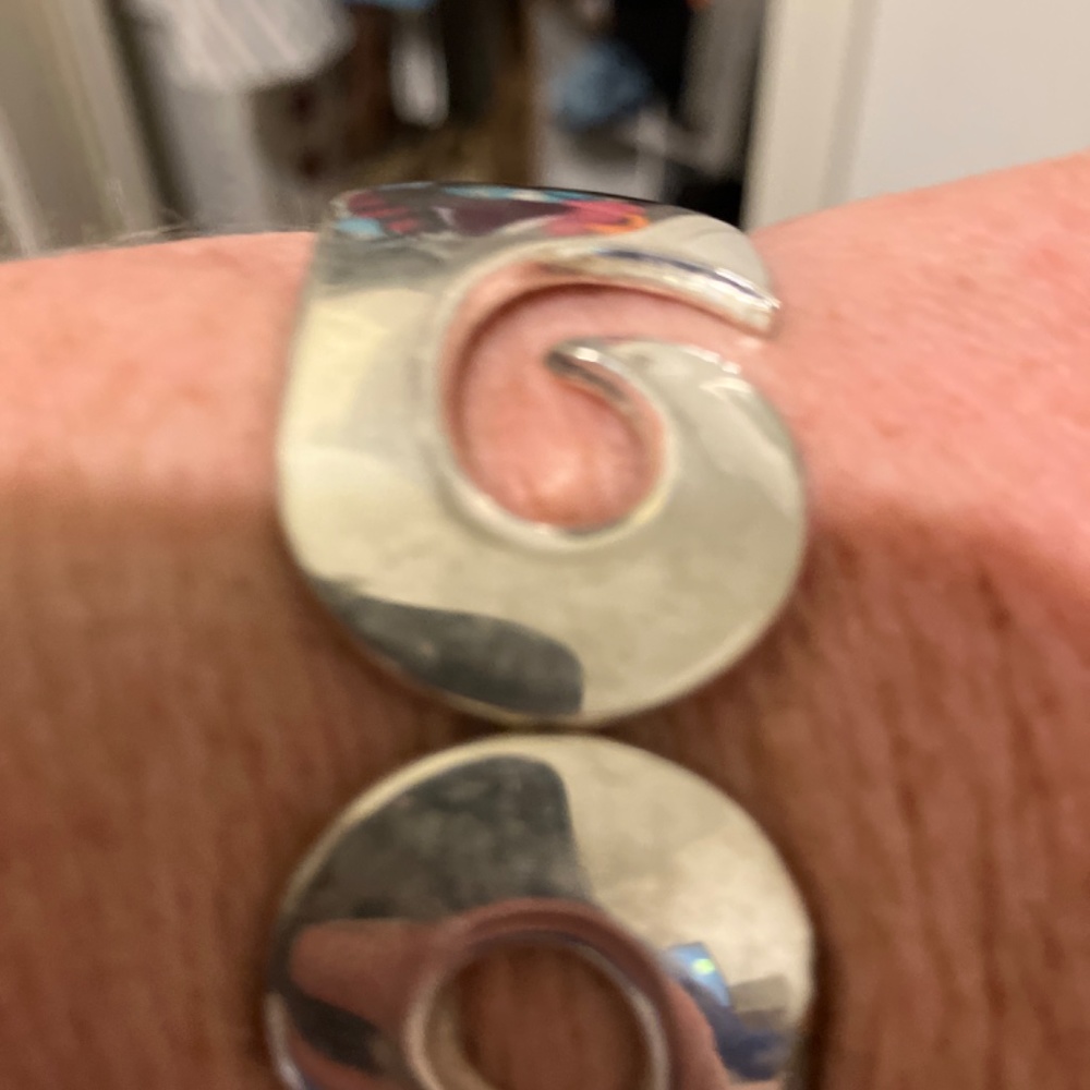 Bracelet - Picture 2 of 2